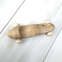 Load image into Gallery viewer, Racing Car - Natural